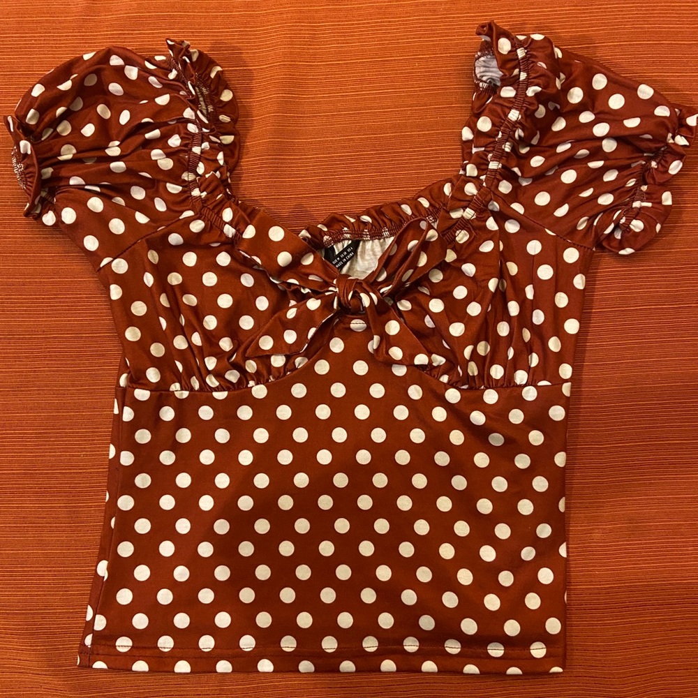 SHEIN Sweetheart Neck Frill Trim Knot Front Ruched Back Polka Dot Top